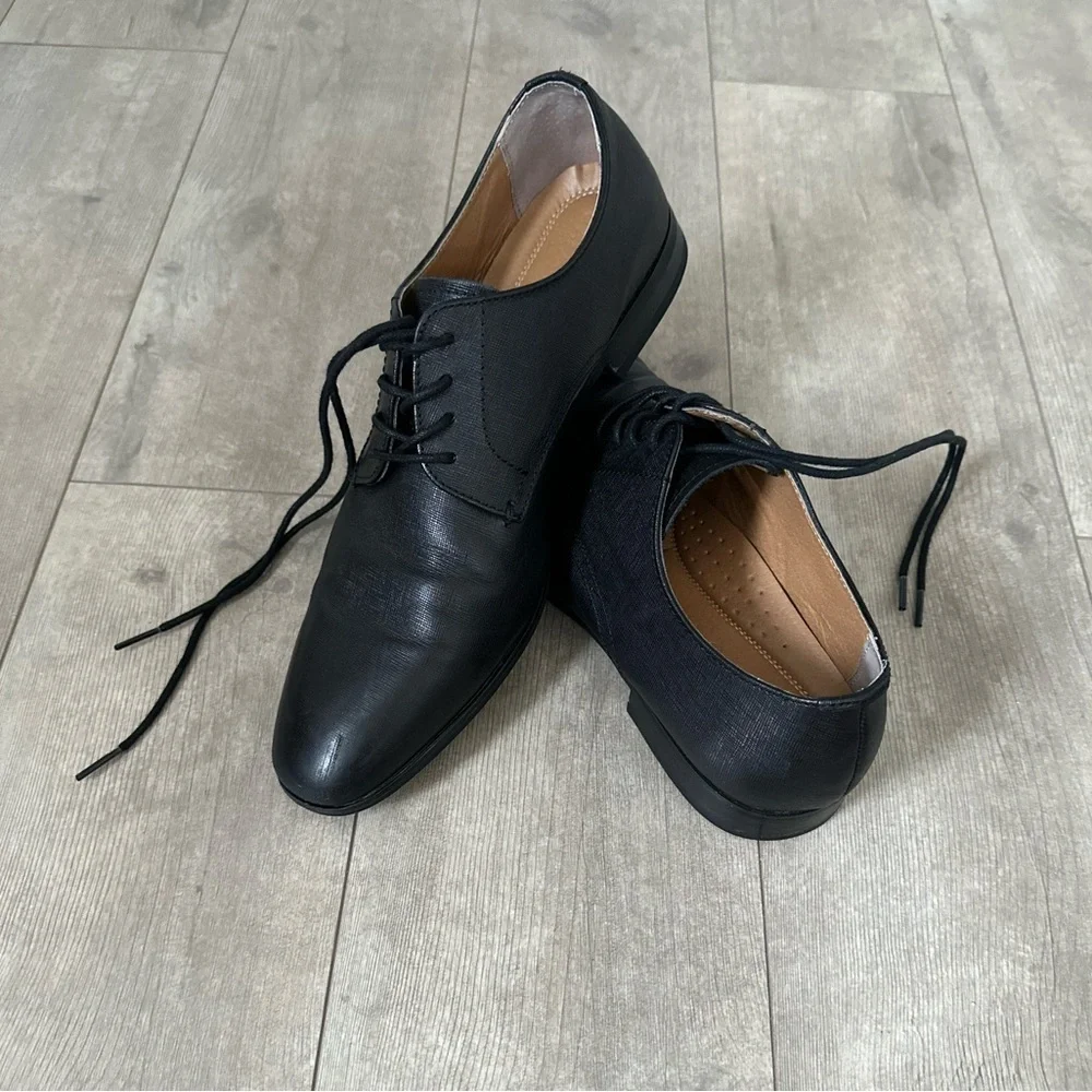 Express Oxford Leather Upper Dress Shoes Men’s Size 10  EUC
